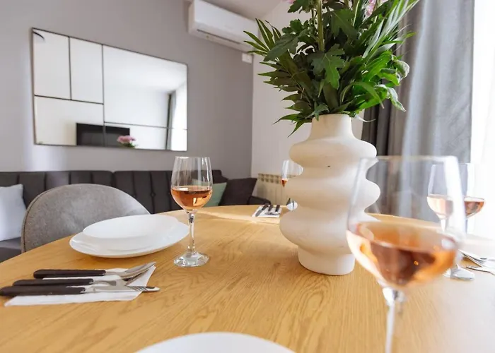 Sol - Old Town Centre * 布加勒斯特