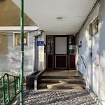 Sol - Old Town Centre I Cheap Carpark Nearby I Balcony 아파트