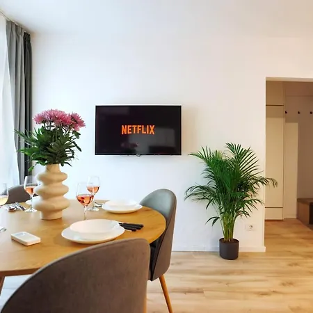 Sol - Old Town Centre