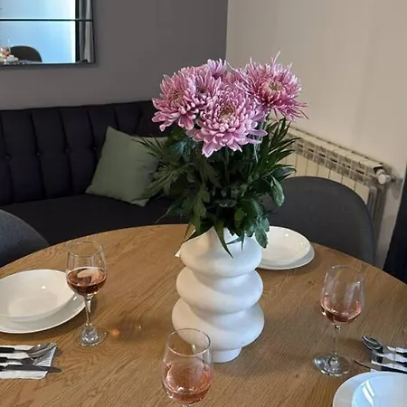 Апартаменты Sol - Old Town Centre I Cheap Carpark Nearby I Balcony