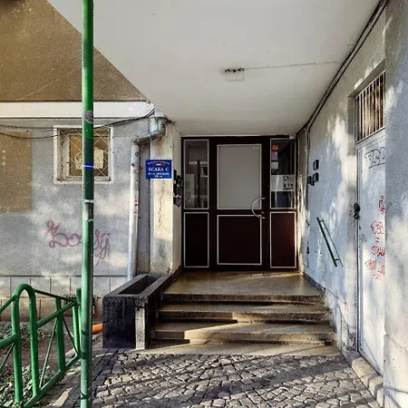 Sol - Old Town Centre I Cheap Carpark Nearby I Balcony דירה