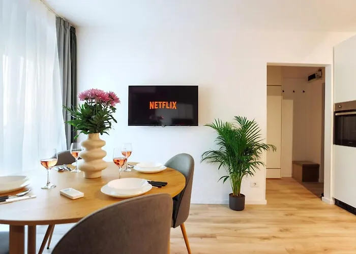 Sol - Old Town Centre