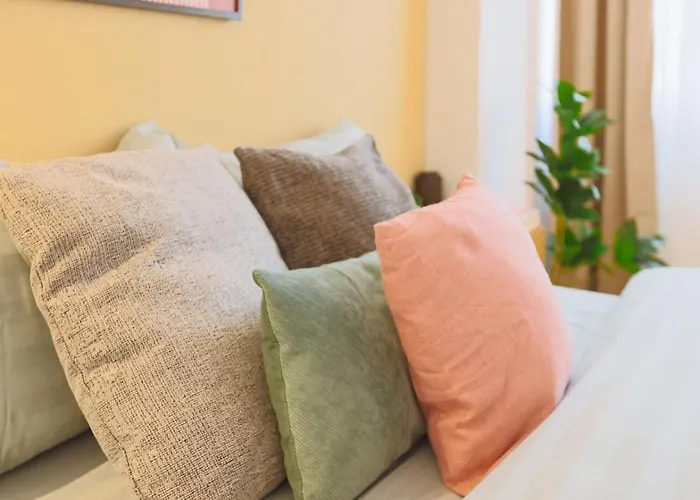 Sol - Old Town Centre Apartment *