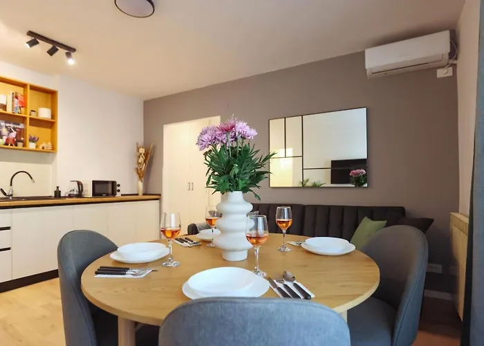 Sol - Old Town Centre Apartamento Bucarest