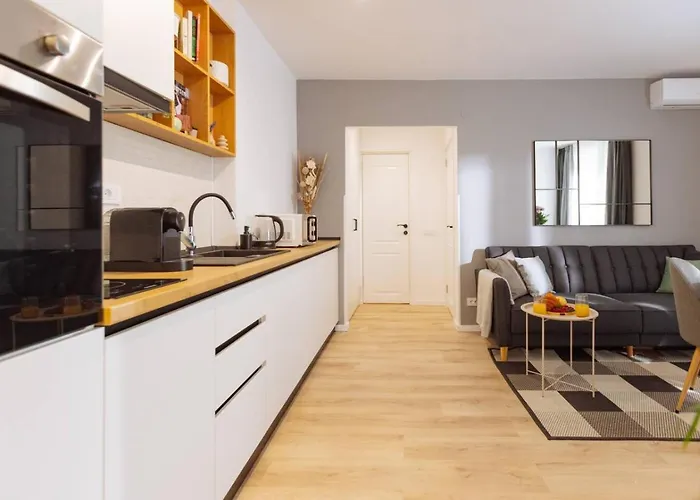 Sol - Old Town Centre * Βουκουρέστι